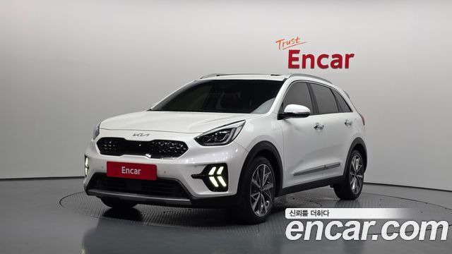 Kia Niro 2022 — photo 1