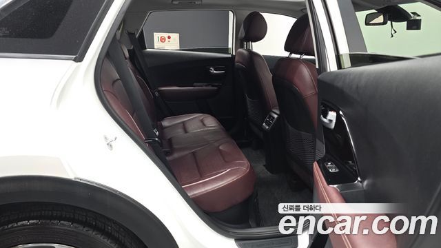 Kia Niro 2022 — photo 12