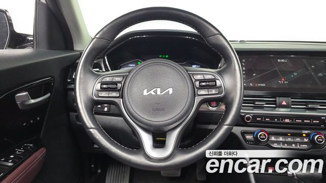 Kia Niro 2022 — photo 13