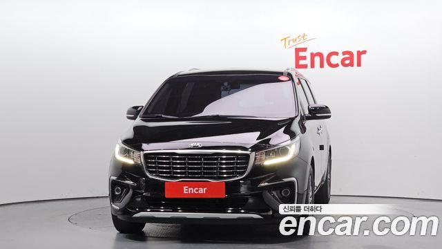 Kia Canival 2020 — photo 3