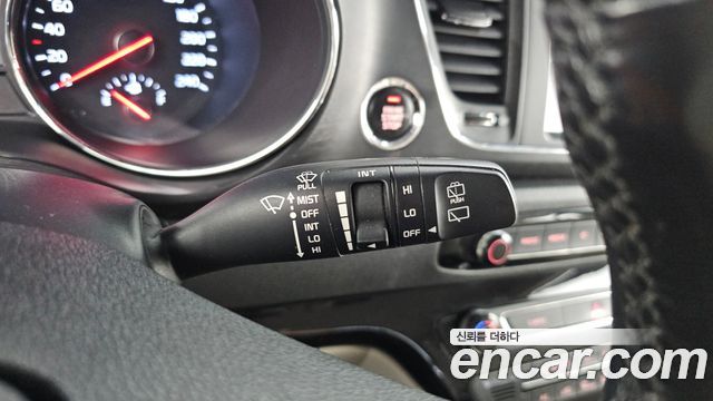Kia Canival 2020 — photo 27