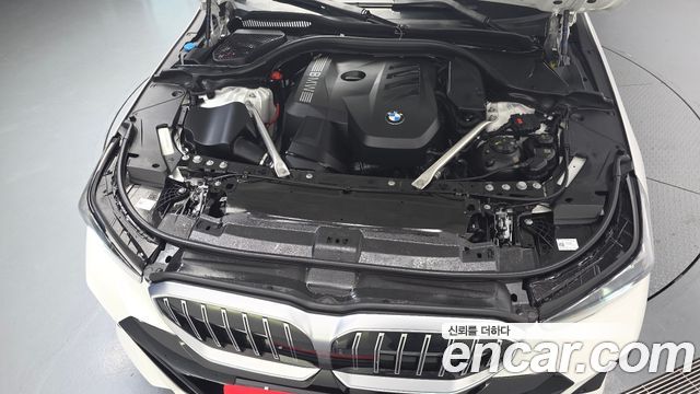 BMW 5-Series 2024 — photo 6