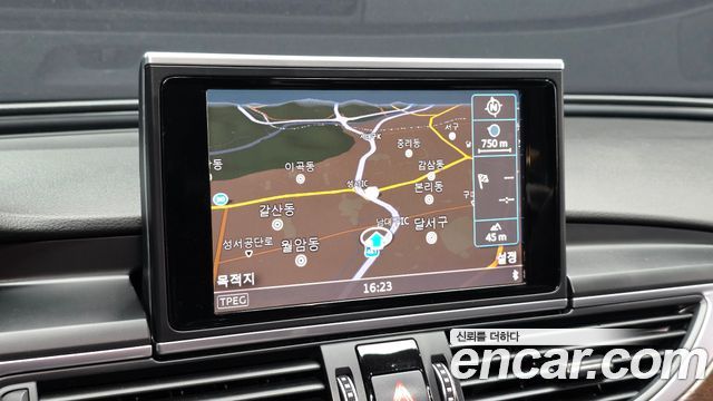 Audi A6 2016 — photo 13