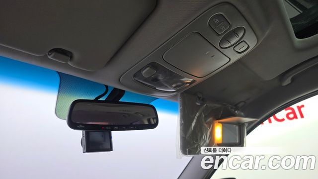 Kia Canival 2013 — photo 22