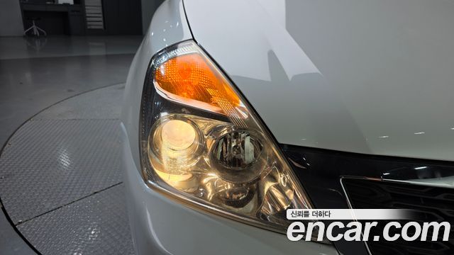 Kia Canival 2013 — photo 8