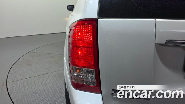 Kia Canival 2013 — photo 9