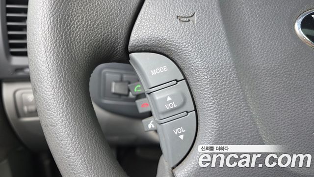 Kia Canival 2013 — photo 28