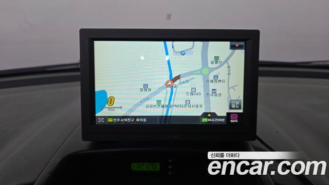Kia Canival 2013 — photo 32