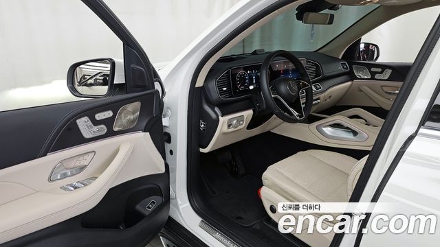 Mercedes-Benz GLE-Class 2025 — photo 10