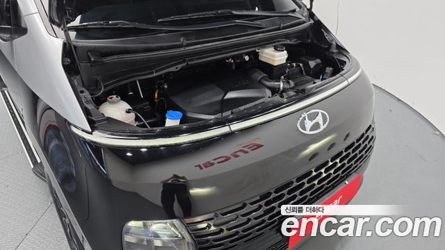 Hyundai Staria 2023 — photo 6