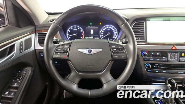 Hyundai Genesis 2016 — photo 20
