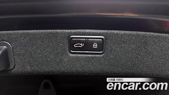Hyundai Genesis 2016 — photo 22