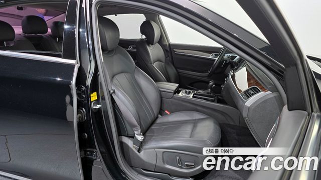 Hyundai Genesis 2016 — photo 16