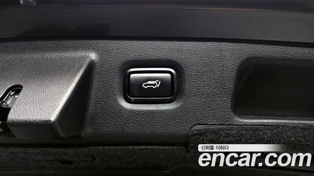 Hyundai Santafe 2019 — photo 25