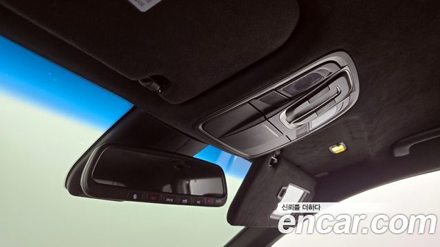 Hyundai Santafe 2019 — photo 26