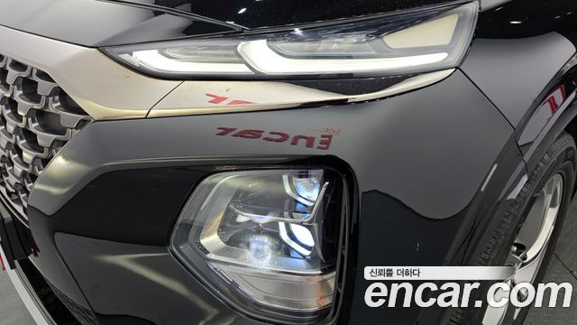 Hyundai Santafe 2019 — photo 8
