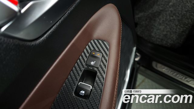 Hyundai Santafe 2019 — photo 30
