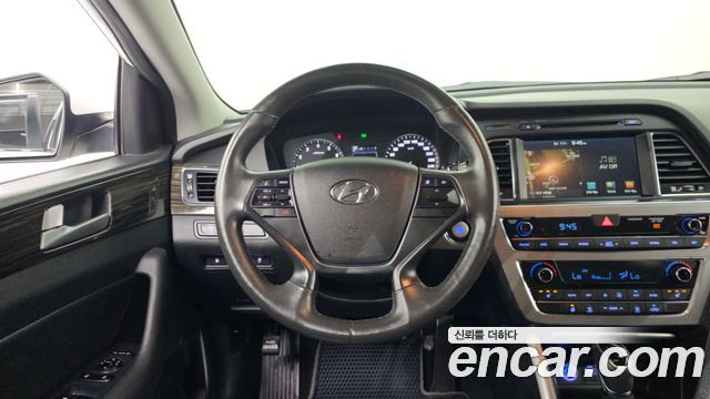 Hyundai Sonata 2017 — photo 14