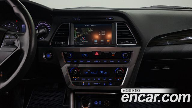 Hyundai Sonata 2017 — photo 15