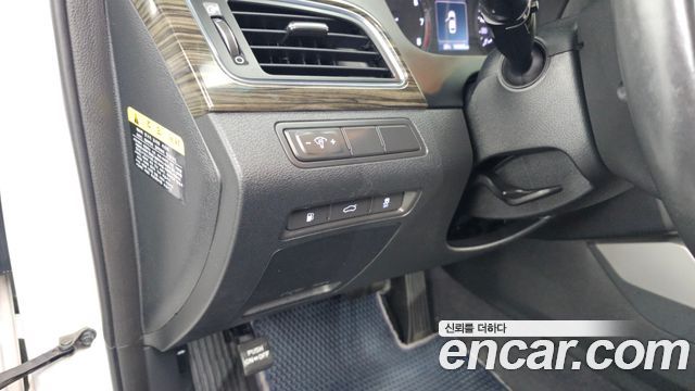 Hyundai Sonata 2017 — photo 18