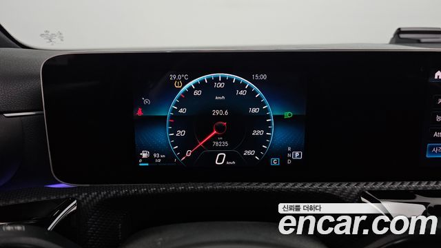 Mercedes-Benz A-Class 2020 — photo 11