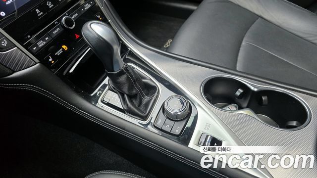 Infiniti Q50 2015 — photo 9