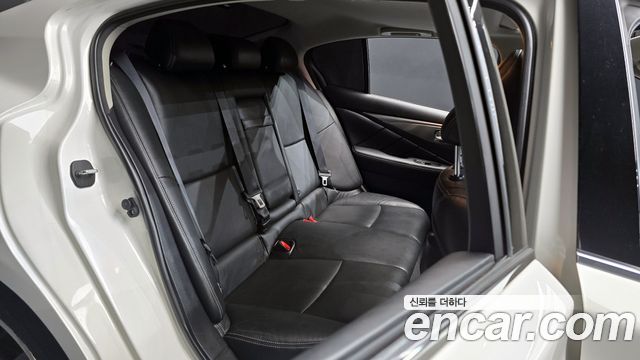 Infiniti Q50 2015 — photo 12