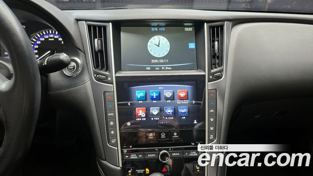 Infiniti Q50 2015 — photo 14