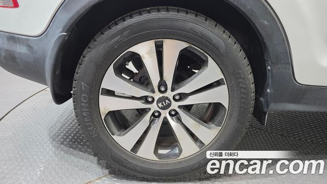 Kia Sportage 2012 — photo 5