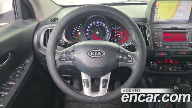 Kia Sportage 2012 — photo 20