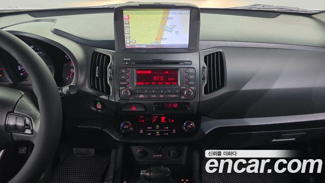 Kia Sportage 2012 — photo 24