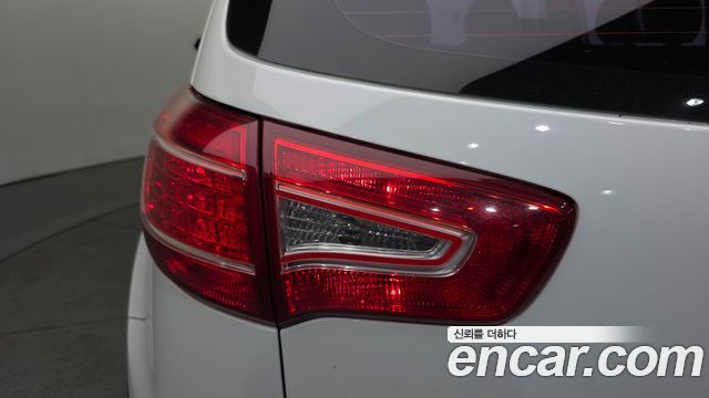 Kia Sportage 2012 — photo 9