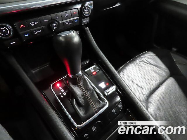 Jeep Compass 2022 — photo 9