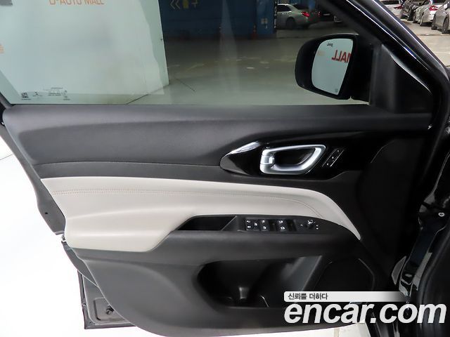 Jeep Compass 2022 — photo 12