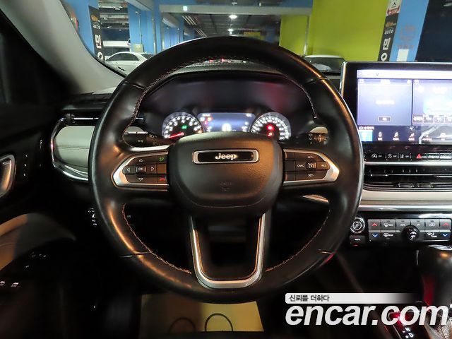 Jeep Compass 2022 — photo 14