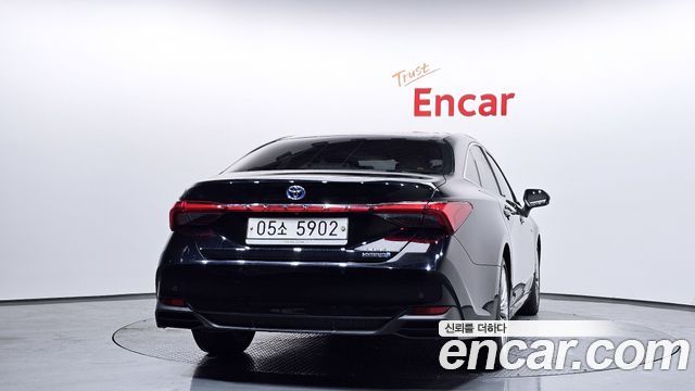 Toyota Avalon 2019 — photo 4