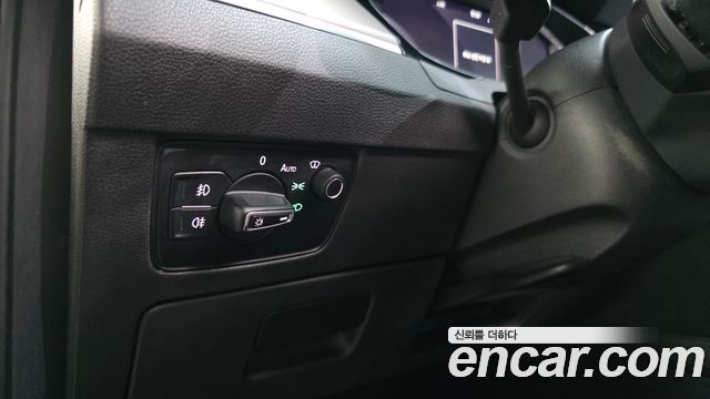 Volkswagen Passat 2022 — photo 20