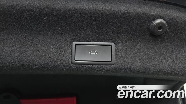 Volkswagen Passat 2022 — photo 28