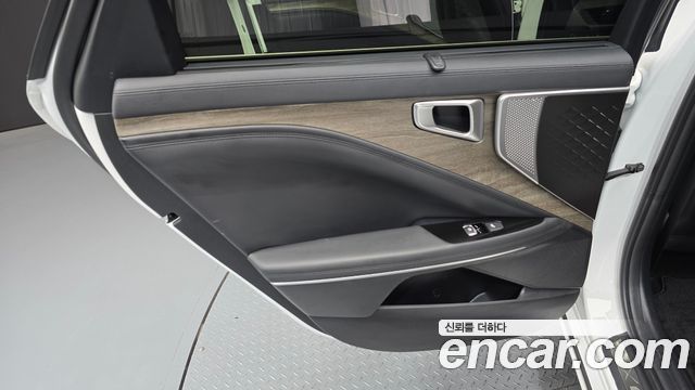 Kia K8 2023 — photo 15
