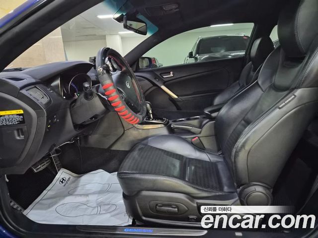 Hyundai Genesis 2012 — photo 11