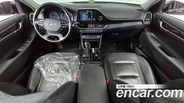 Hyundai Grandeur 2017 — photo 7