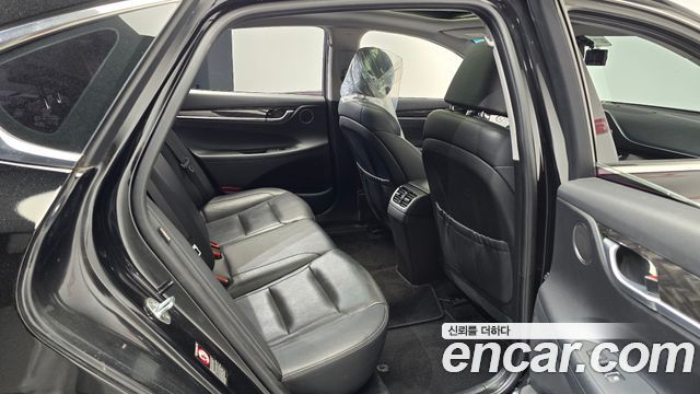 Hyundai Grandeur 2017 — photo 11