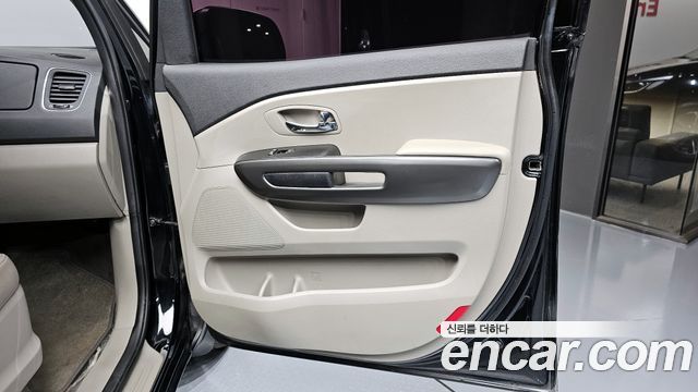 Kia Canival 2020 — photo 15