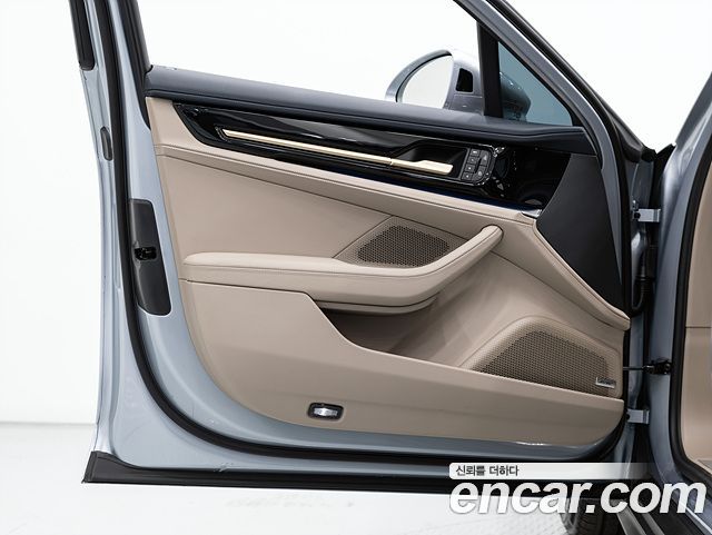 Porsche Panamera 2026 — photo 16