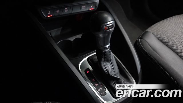 Audi A1 2015 — photo 9