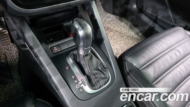Volkswagen Scirocco 2015 — photo 9