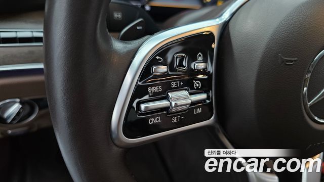 Mercedes-Benz E-Class 2019 — photo 29