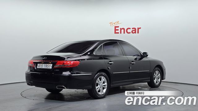 Hyundai Grandeur 2010 — photo 2