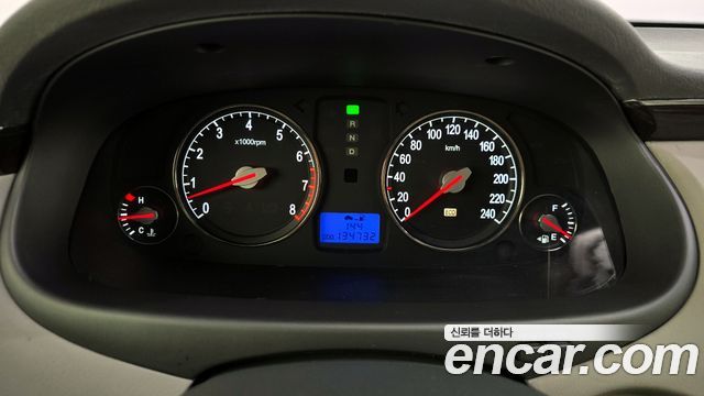 Hyundai Grandeur 2010 — photo 8