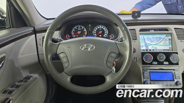 Hyundai Grandeur 2010 — photo 15